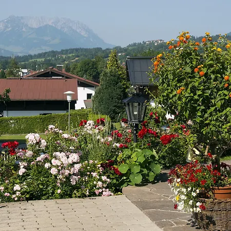 Gasthof Haus Karoline *